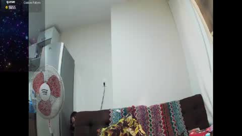 Snapshot of wildstrawberry30 chatting on February 13, 2025, 4:00 am Wild Strawberry online show from February 13, 2025, 4:00 am