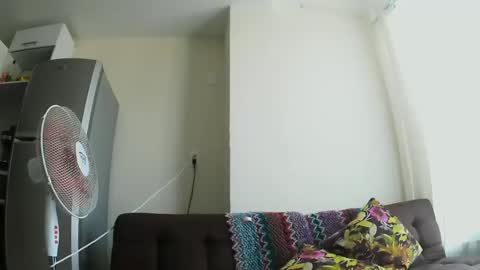 Snapshot of wildstrawberry30 chatting on March 2, 2025, 10:38 pm Wild Strawberry online show from March 2, 2025, 10:38 pm