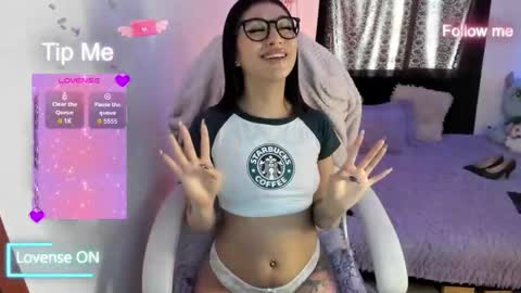 sofia and will online show from September 25, 2025, 12:53 pm