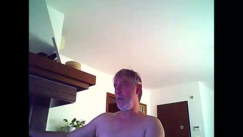 Willfire71 online show from May 16, 2026, 6:43 am