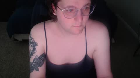 LunaSweet online show from June 1, 2026, 2:52 pm