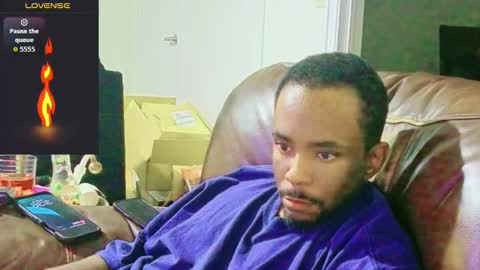 Snapshot of willie0201 chatting on November 23, 2025, 8:36 am YaBoyTJ online show from November 23, 2025, 8:36 am