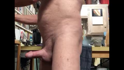 Snapshot of willirob chatting on March 11, 2025, 2:51 pm William online show from March 11, 2025, 2:51 pm