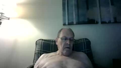 Snapshot of willnedoher chatting on October 11, 2025, 2:59 pm Willhedoher online show from October 11, 2025, 2:59 pm