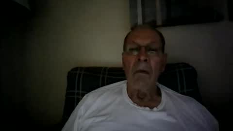 Snapshot of willnedoher chatting on November 15, 2025, 2:35 pm Willhedoher online show from November 15, 2025, 2:35 pm