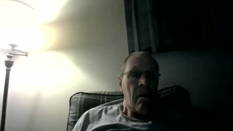 Snapshot of willnedoher chatting on March 3, 2026, 12:44 pm Willhedoher online show from March 3, 2026, 12:44 pm