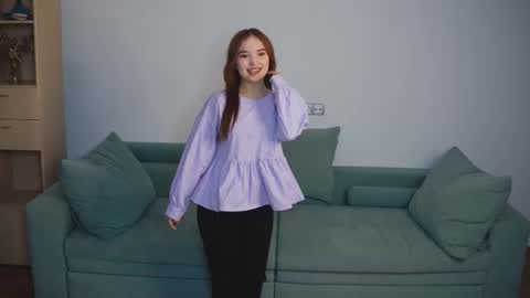 Snapshot of willodeanwassell chatting on November 28, 2025, 4:48 am Lulu first day here online show from November 28, 2025, 4:48 am