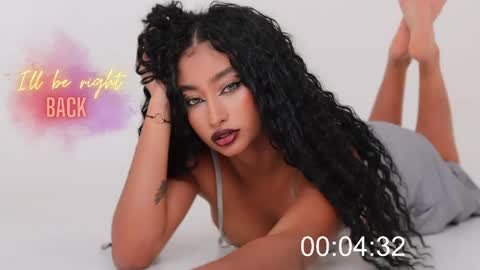 Ms Willow online show from April 20, 2026, 11:39 pm