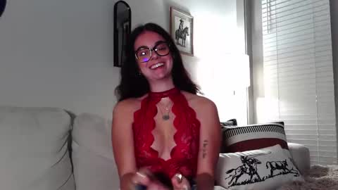 Snapshot of willowbelle chatting on October 20, 2025, 2:12 am willowbelle online show from October 20, 2025, 2:12 am