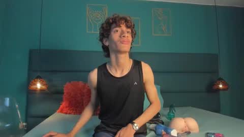 willturneer online show from March 16, 2026, 5:44 am