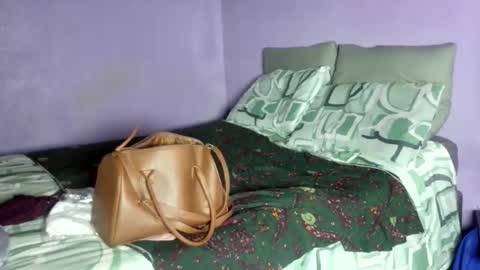 wilmaassylum online show from March 17, 2026, 9:12 am