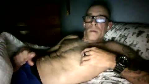 wingnutt765733498294 online show from April 26, 2026, 6:33 am