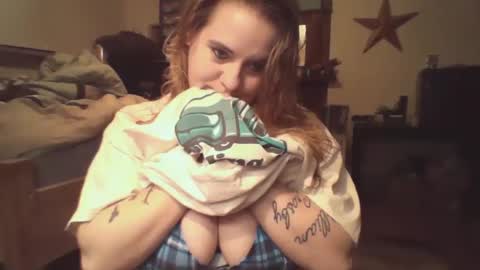 Snapshot of winnielynnxx chatting on February 6, 2025, 3:48 am Danii online show from February 6, 2025, 3:48 am