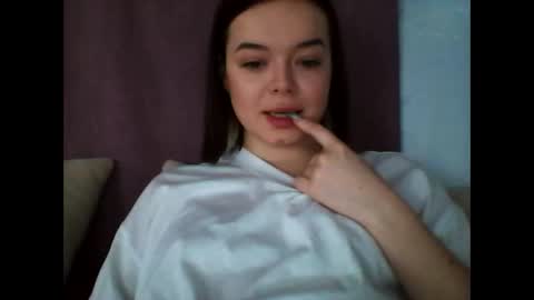 Snapshot of winter__white_rose chatting on January 10, 2025, 10:50 am Emma online show from January 10, 2025, 10:50 am