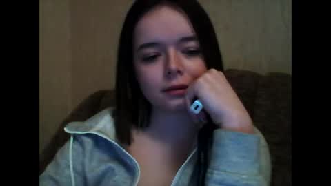 Snapshot of winter__white_rose chatting on February 10, 2025, 4:25 pm Emma online show from February 10, 2025, 4:25 pm