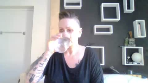 Snapshot of wintergraye chatting on July 20, 2026, 11:51 pm Winter Graye online show from July 20, 2026, 11:51 pm