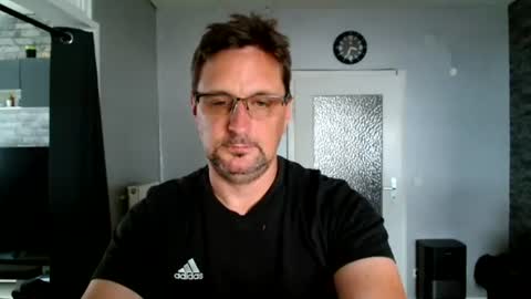 Dirty online show from June 29, 2026, 1:33 pm