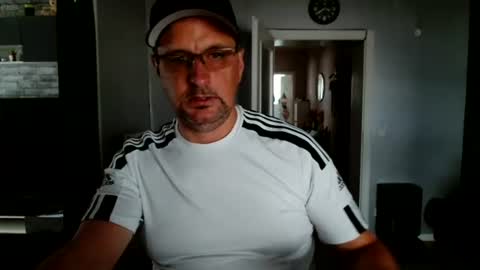 Dirty online show from July 14, 2026, 1:39 pm