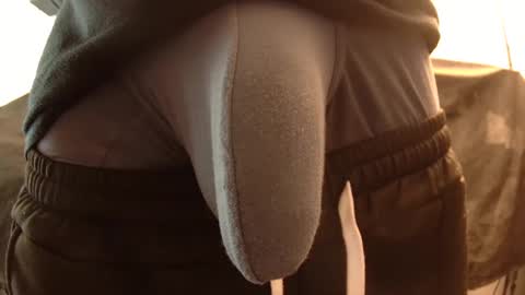 Snapshot of withbothhandsplease chatting on January 8, 2025, 7:03 pm Mater online show from January 8, 2025, 7:03 pm