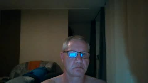wixer1970 online show from August 3, 2026, 12:31 am