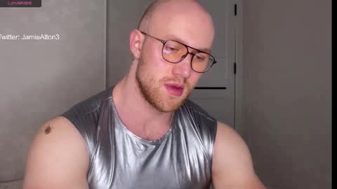 Wlademar online show from December 14, 2025, 2:28 am