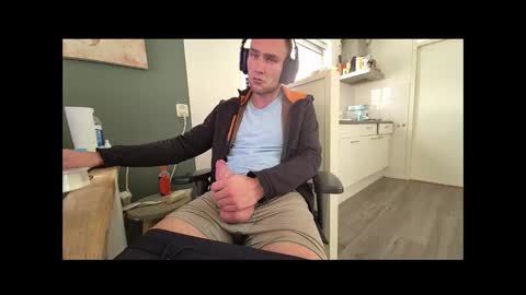 Snapshot of wnhz27 chatting on September 10, 2025, 1:55 pm wnhz27 online show from September 10, 2025, 1:55 pm