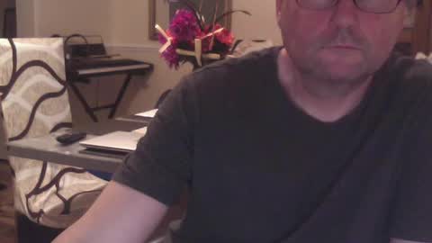 wobble444 online show from June 18, 2026, 11:42 pm