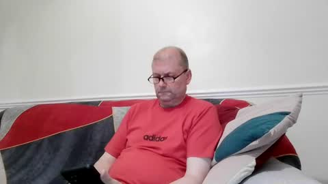 wobble444 online show from July 5, 2026, 9:33 pm