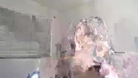 Wolfandbunny online show from November 11, 2025, 8:25 am