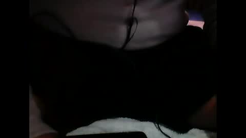 Snapshot of wolliwolly chatting on May 18, 2026, 11:05 am Wooli online show from May 18, 2026, 11:05 am