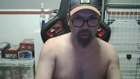 Snapshot of womenizzeer chatting on January 22, 2025, 4:23 pm Adam online show from January 22, 2025, 4:23 pm