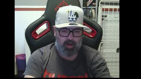 Snapshot of womenizzeer chatting on October 15, 2025, 3:56 pm Adam online show from October 15, 2025, 3:56 pm