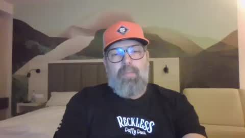 Snapshot of womenizzeer chatting on December 4, 2025, 11:13 pm Adam online show from December 4, 2025, 11:13 pm