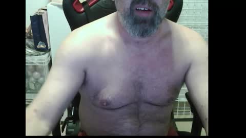 Snapshot of womenizzeer chatting on January 11, 2026, 12:48 am Adam online show from January 11, 2026, 12:48 am