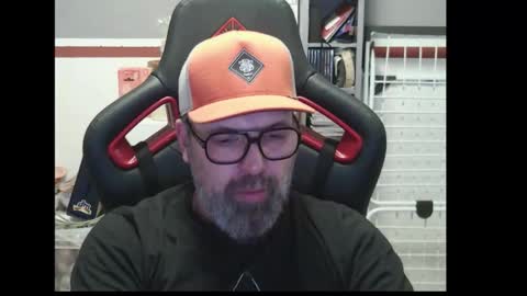 Snapshot of womenizzeer chatting on January 12, 2026, 4:23 pm Adam online show from January 12, 2026, 4:23 pm