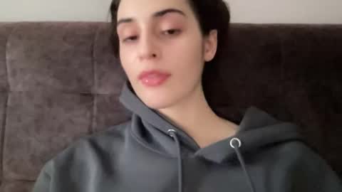 Snapshot of wonderland_stia chatting on September 26, 2025, 4:49 am Stia online show from September 26, 2025, 4:49 am