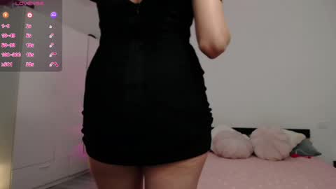 Amalia online show from April 13, 2026, 7:41 pm