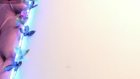 Lia  online show from December 9, 2024, 3:29 am