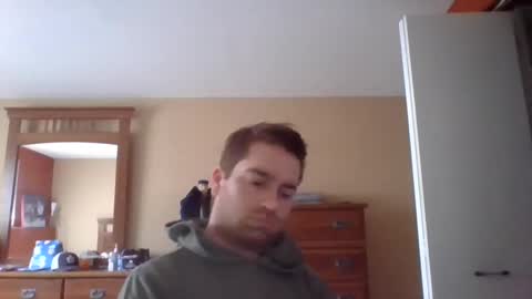 Snapshot of woodeee77 chatting on December 26, 2024, 5:08 pm woodeee77 online show from December 26, 2024, 5:08 pm