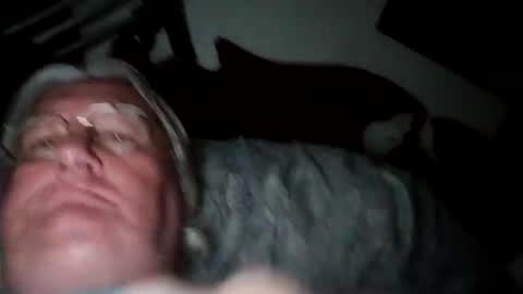 Snapshot of woodpecker115 chatting on November 17, 2025, 7:36 am woodpecker115 online show from November 17, 2025, 7:36 am
