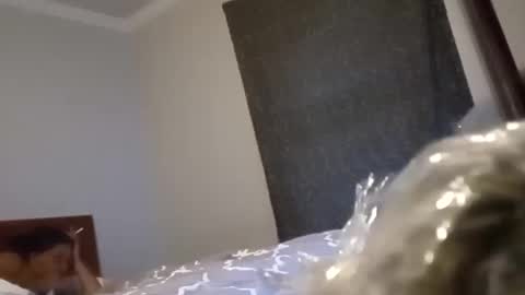 Woodpipe69 online show from February 16, 2025, 1:49 pm