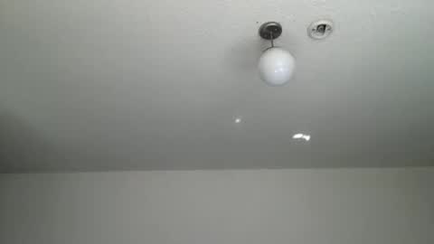 woof_wolf37 online show from January 9, 2026, 9:16 pm