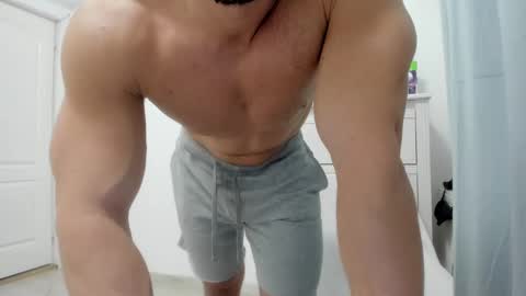 Snapshot of woolfiie chatting on December 22, 2024, 11:41 pm Wolfie online show from December 22, 2024, 11:41 pm