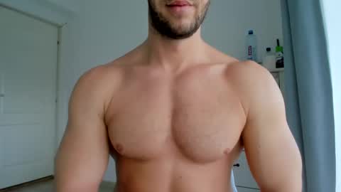 Snapshot of woolfiie chatting on January 9, 2025, 1:02 pm Wolfie online show from January 9, 2025, 1:02 pm