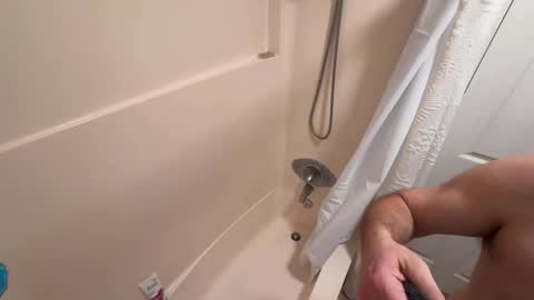 workplace_proximity_associate online show from March 17, 2026, 9:40 pm