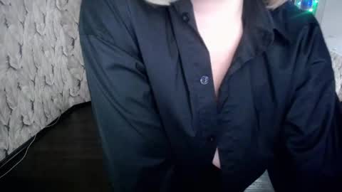 Snapshot of wow_co chatting on February 11, 2025, 10:39 pm wow_co online show from February 11, 2025, 10:39 pm