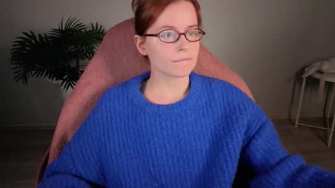 Rebecy online show from November 22, 2025, 1:54 pm