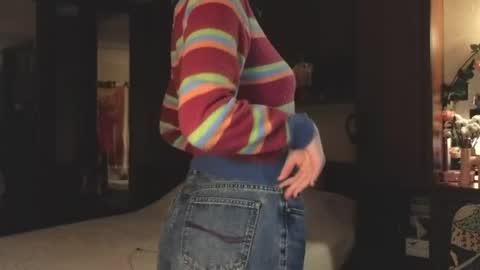 Rebecy online show from March 27, 2026, 4:18 pm