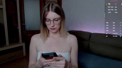 Snapshot of wowsugar chatting on February 3, 2026, 12:10 pm Eva online show from February 3, 2026, 12:10 pm