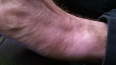 Snapshot of wrangleat0r chatting on October 18, 2025, 11:49 pm wrangleat0r online show from October 18, 2025, 11:49 pm